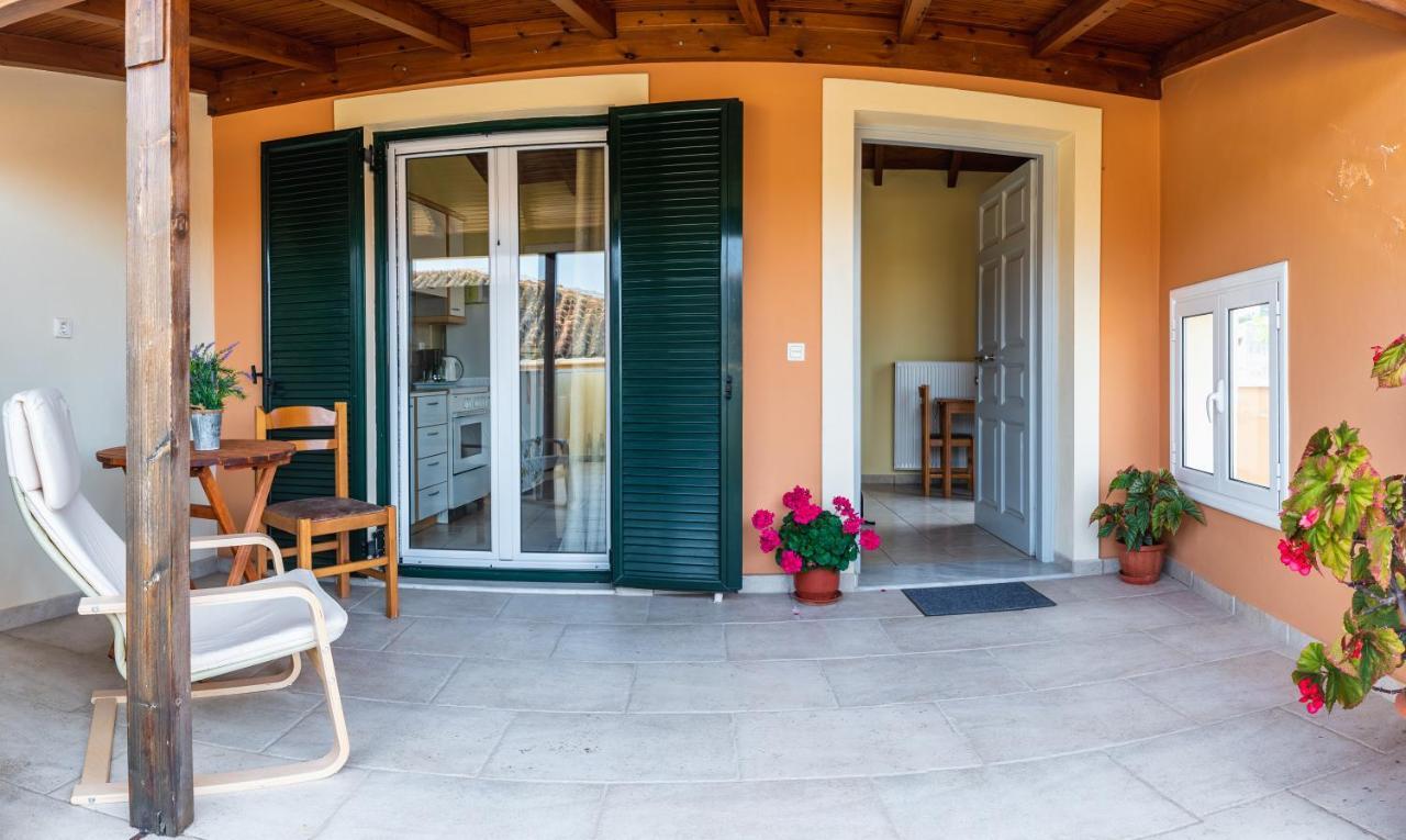 Julia΄S Apartment Alepou Exterior photo